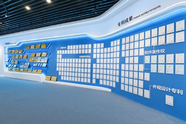 濰坊市委統(tǒng)戰(zhàn)部分管日常工作的副部長(zhǎng)李全吉一行到博陽(yáng)機(jī)械參觀調(diào)研