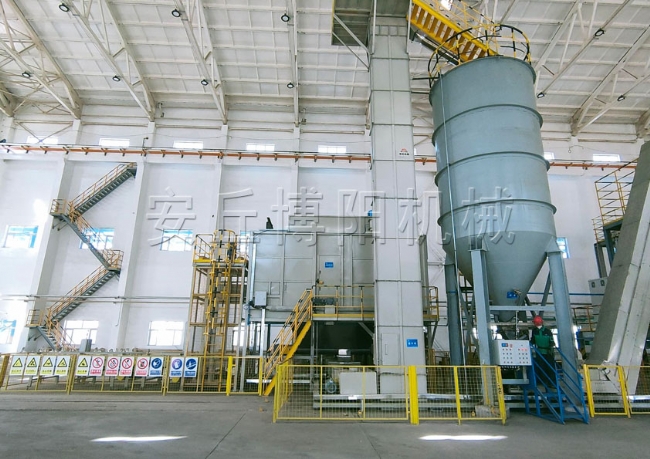 安丘博陽機械全自動噸袋拆包機  硫酸鎳全自動噸袋破袋機   實現(xiàn)無人化破袋卸料